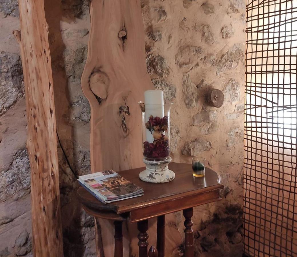 Xana Casa Rural Terriente ภายนอก รูปภาพ