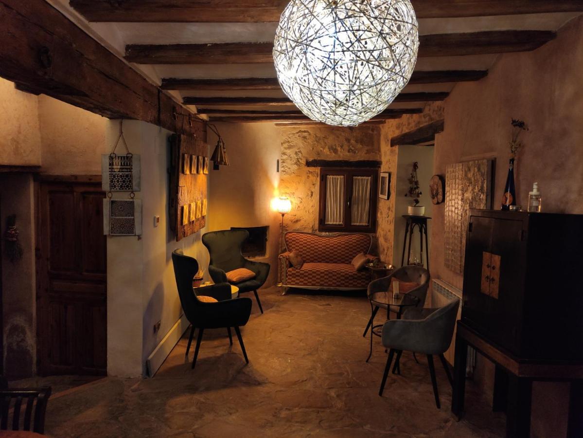 Xana Casa Rural Terriente ภายนอก รูปภาพ