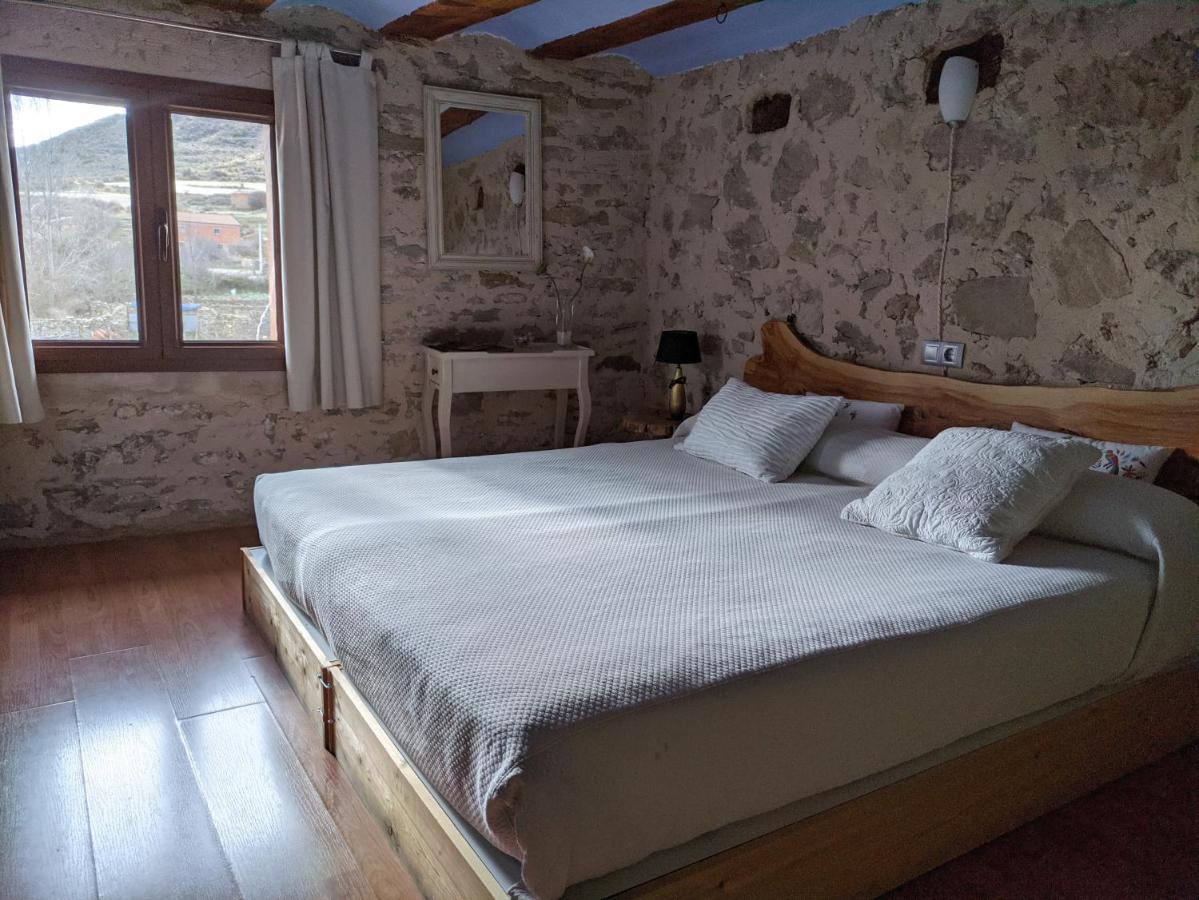 Xana Casa Rural Terriente ภายนอก รูปภาพ